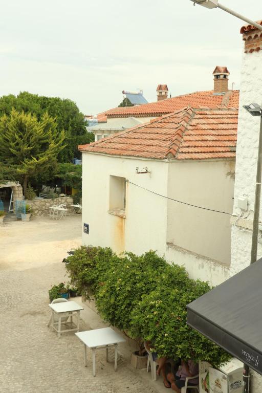 Monk Hotel Alaçatı- Adults Only