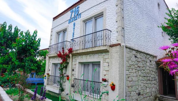 Alaçatı 716 Butik Otel