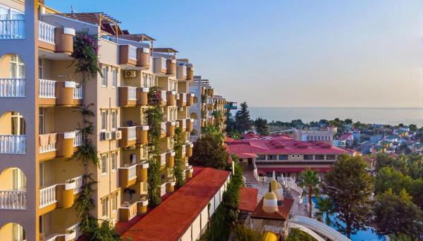 Club Paradiso Hotel & Resort