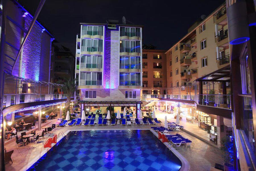 Taç Premier Hotel & Spa