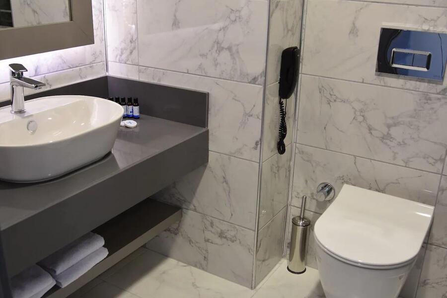 Side Golden Rock Hotel & Spa