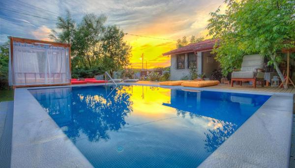 Ephesus Lodge