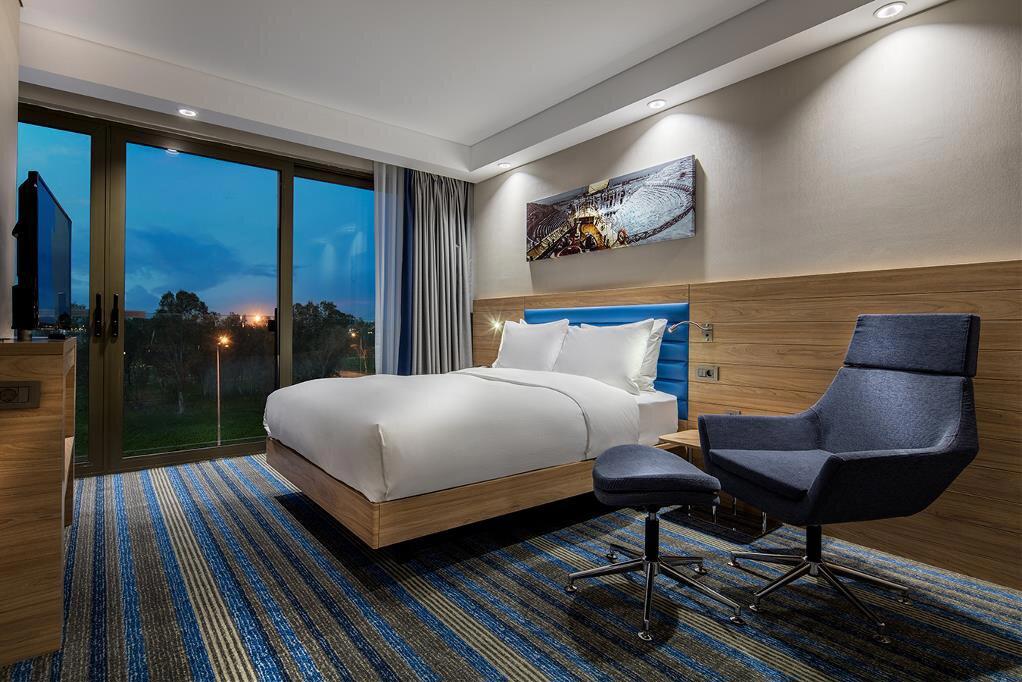 Hampton by Hilton İzmir Aliağa