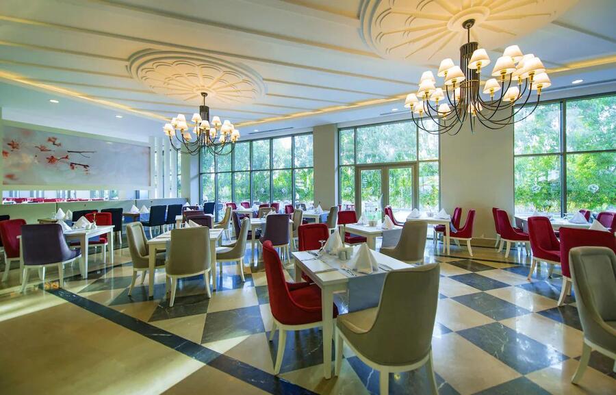 Port Nature Luxury Resort Hotel & Spa