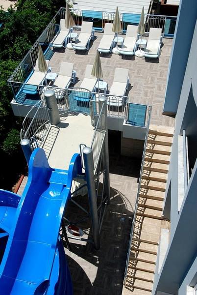 Kleopatra Ramira Hotel