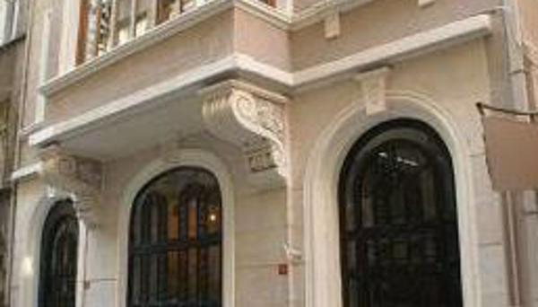 Tarus Apartments Taksim