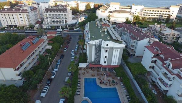 Seray Deluxe Hotel