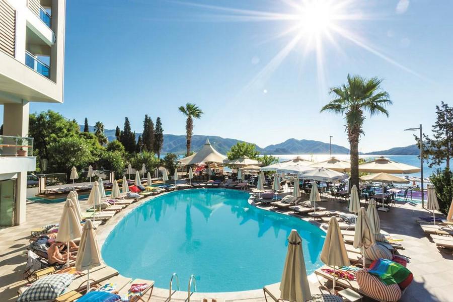Sunrise Resort &SPA