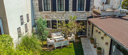 Urla Taş Konak Otel
