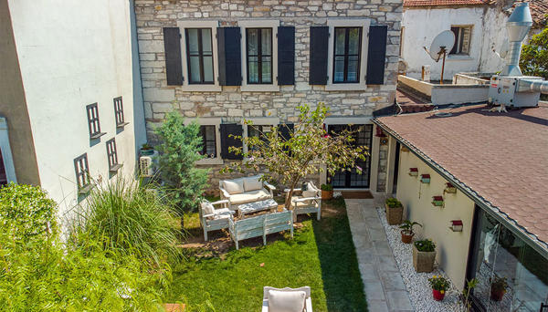 Urla Taş Konak Otel