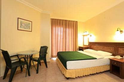 Club Amaris Apartments