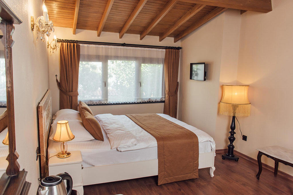 Saklı Taş Konak Otel