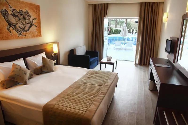 Yasmin Bodrum Resort
