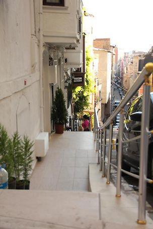 Hot Residence Taksim Square