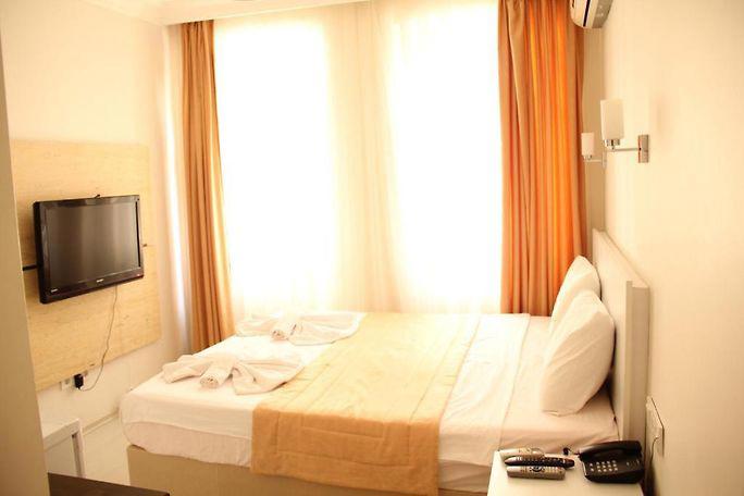 Hot Residence Taksim Square