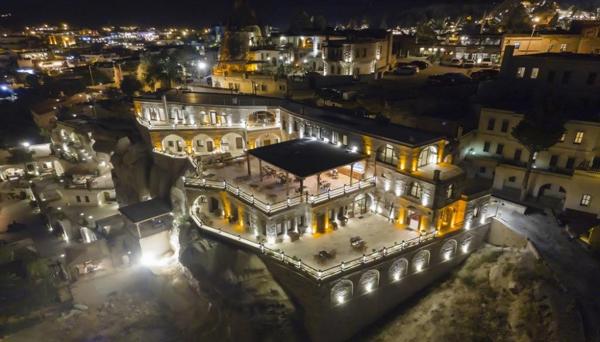 Şah Saray Cave Suites