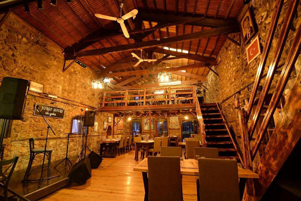 Otel Yorgo Seferis Urla