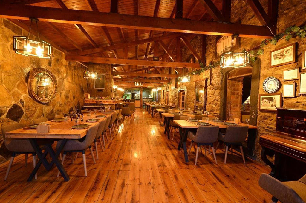 Otel Yorgo Seferis Urla