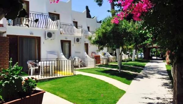 Kardesler Otel