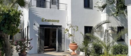 Esmana Hotel
