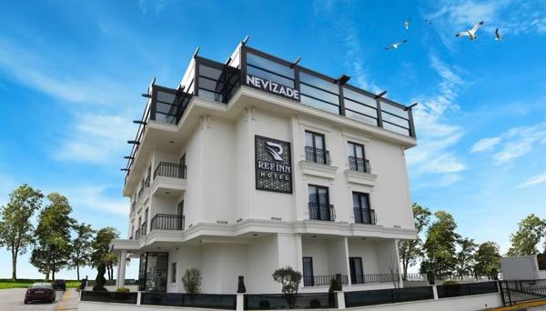 Ref Inn Hotel