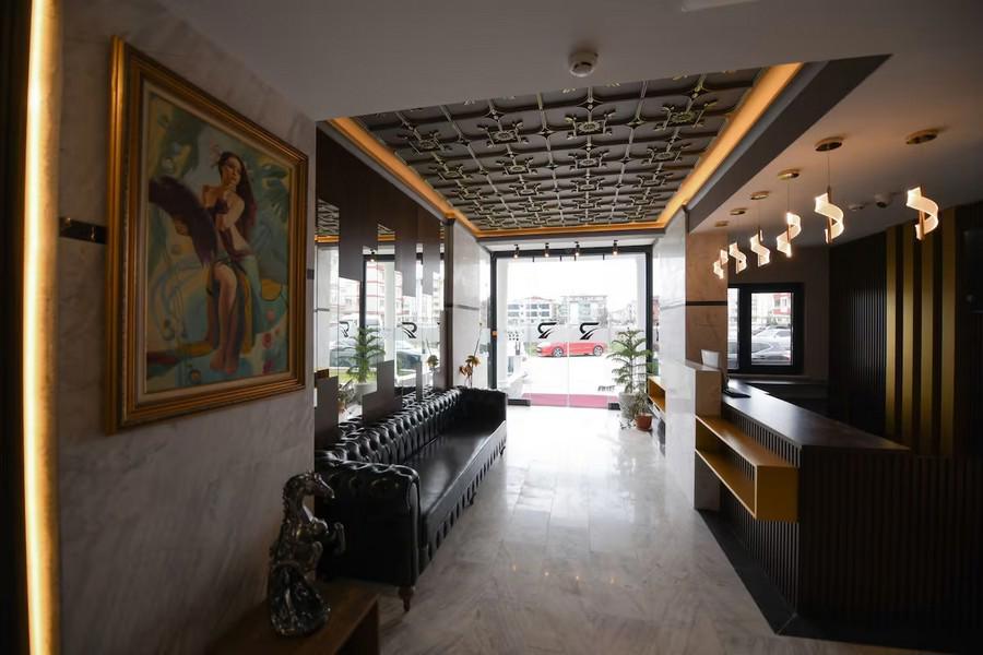 Ref Inn Hotel