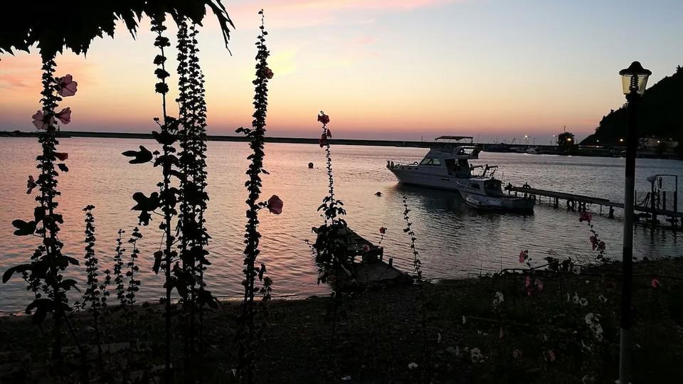 Yalı Hotel