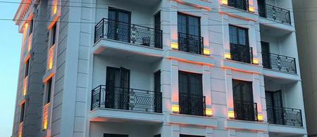 White Golden Suite Hotel