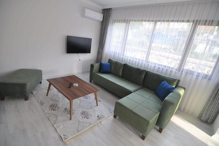 Rosalinda Apartments