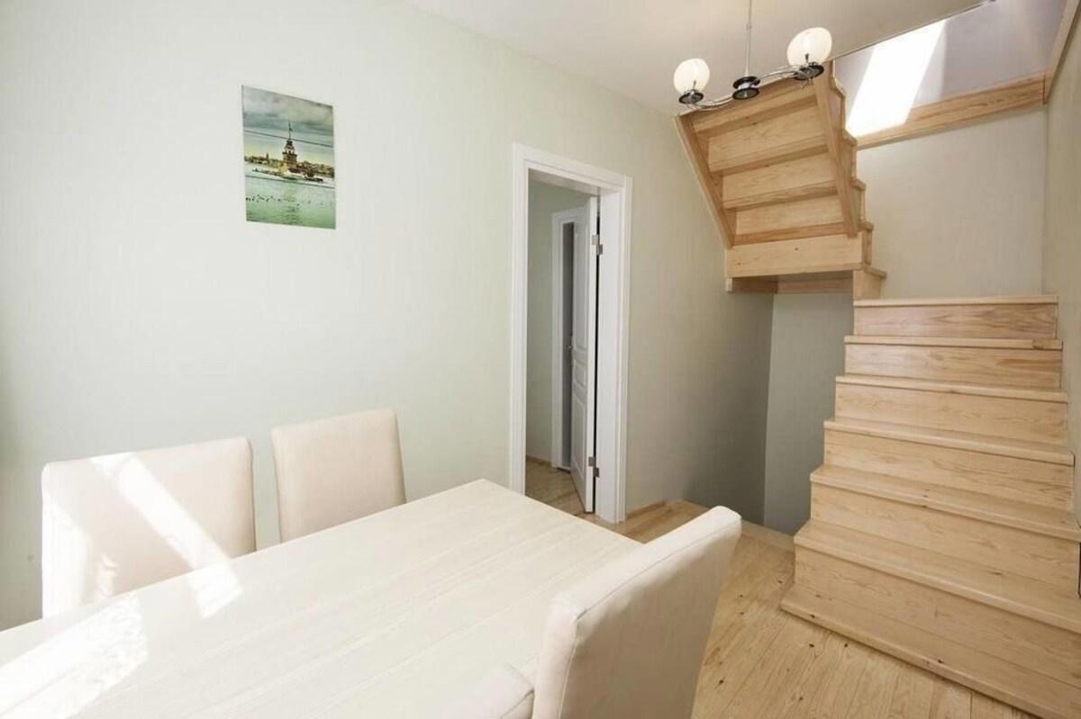 Mete Apartments