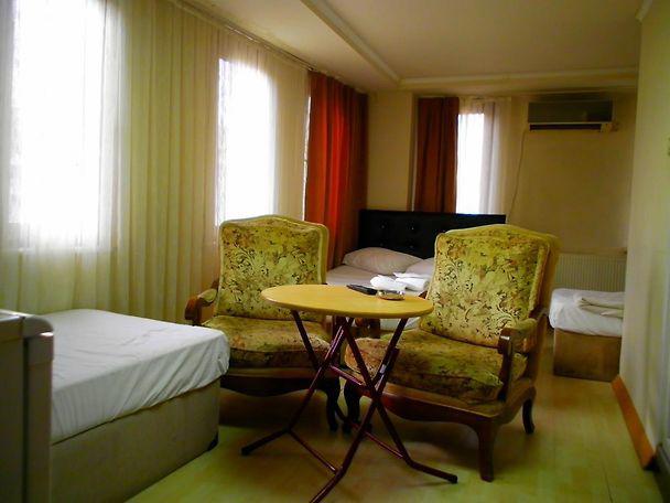 Plato Hotel