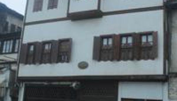 Lonca Konuk Evi