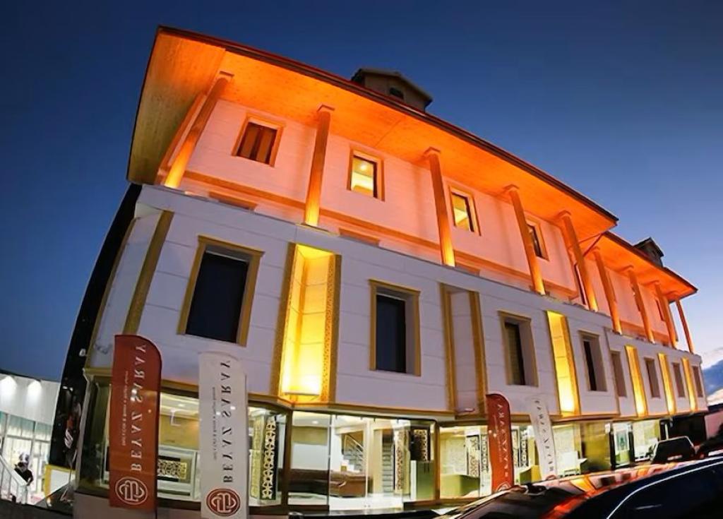 Beyaz Saray Otel