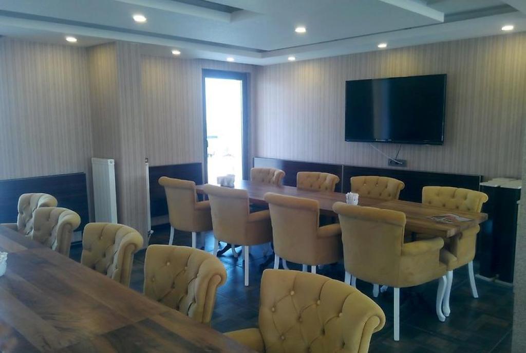 Beyaz Saray Otel