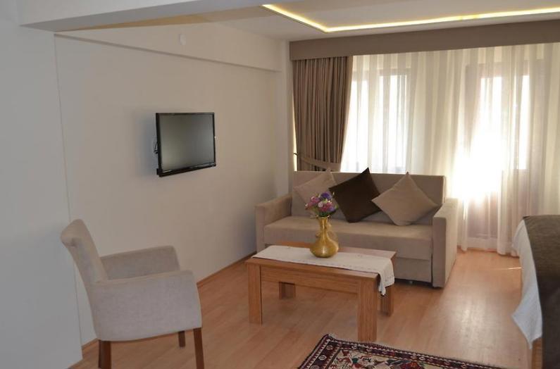 Aiza Suites