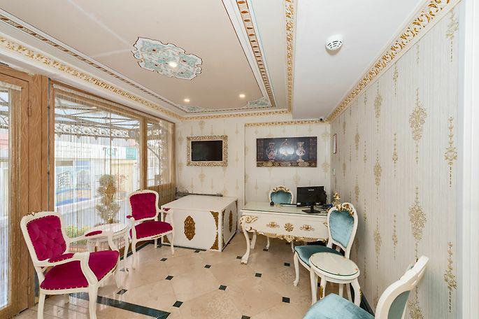 Hotel 1453