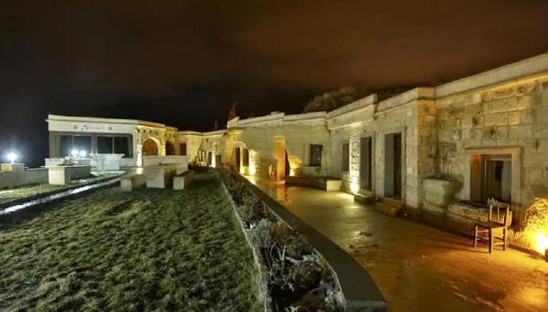 Suzanas Cave Hotel