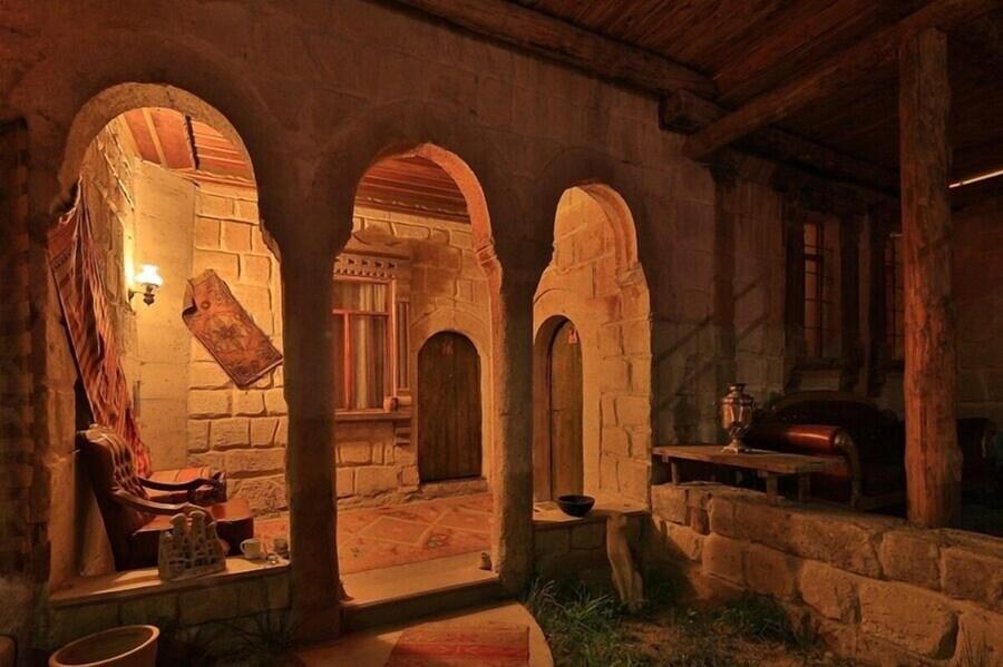 El Nazar Hotel & Cave Suites