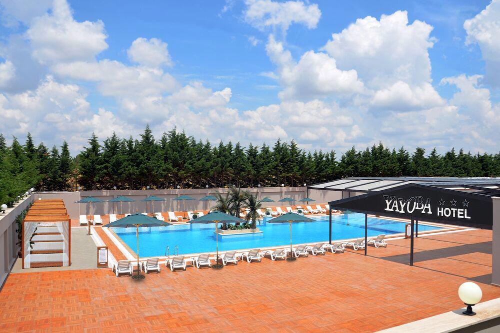 Yayoba Hotel