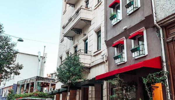Galata Aristo Suites