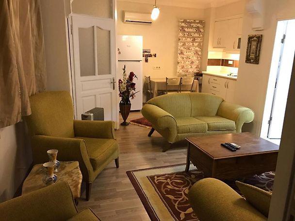Nelly Guesthouse