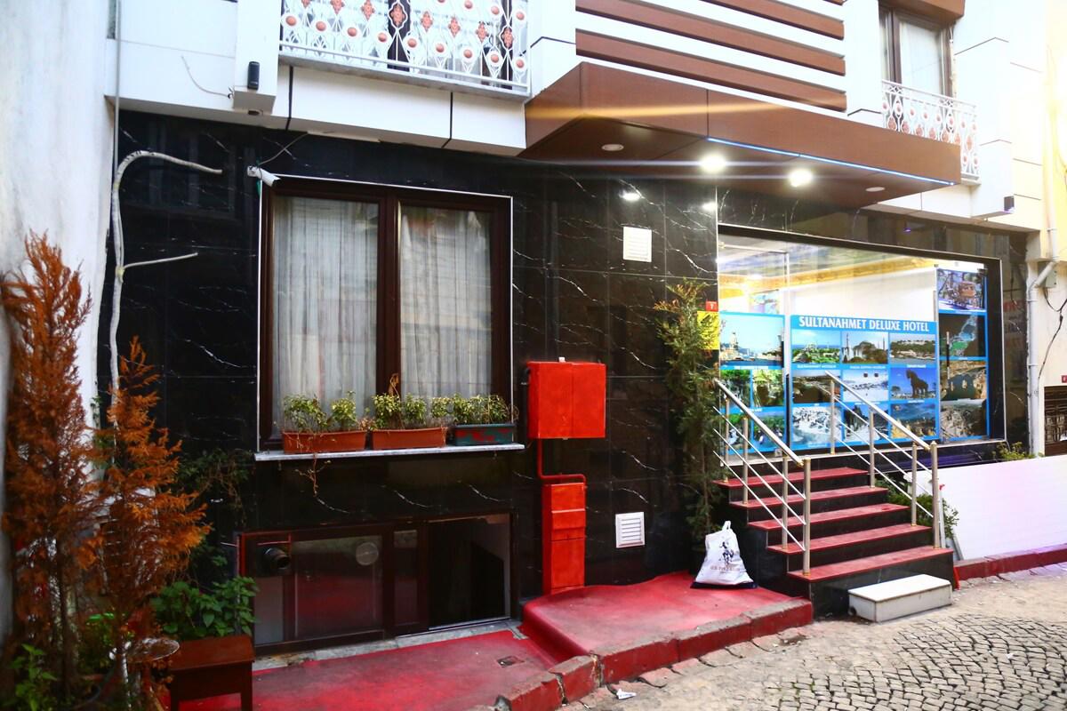 Sultanahmet Deluxe Hotel