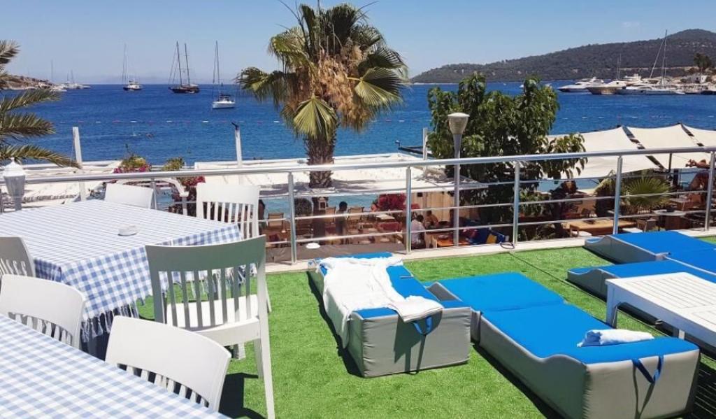 Club Knidos