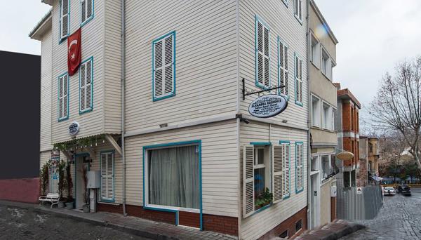 Alhambra Apart Hotel