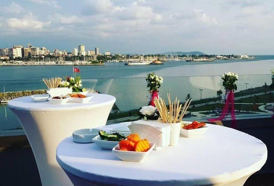 Melek Hotels Moda