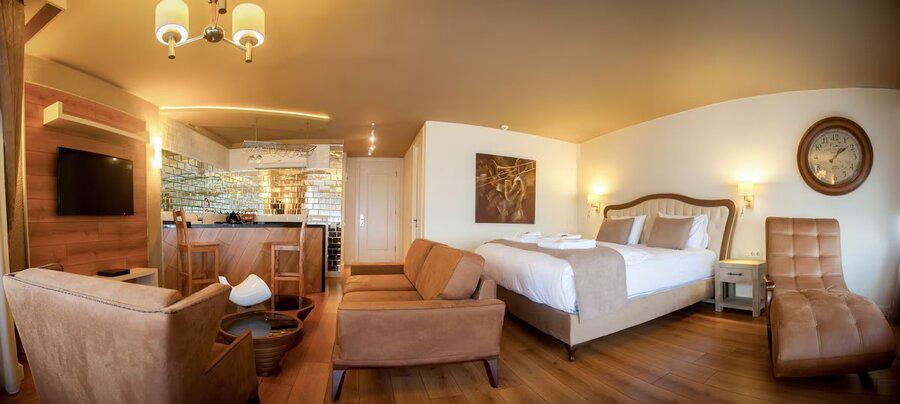 Melek Hotels Moda