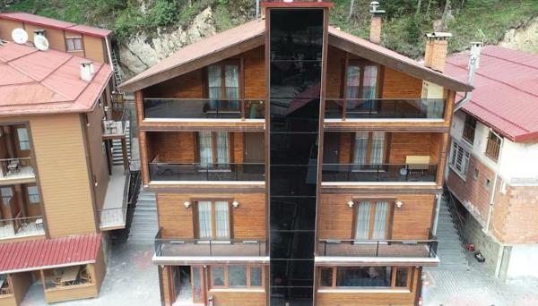 Elif Inan Hotel
