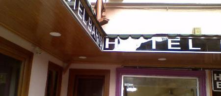 Barış Apart