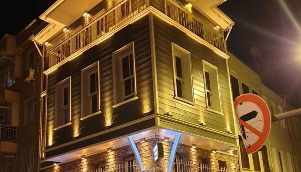 Bosphorus Bridge Hotel