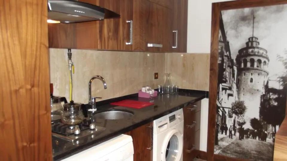 Tyra Asmalimescit Hotel